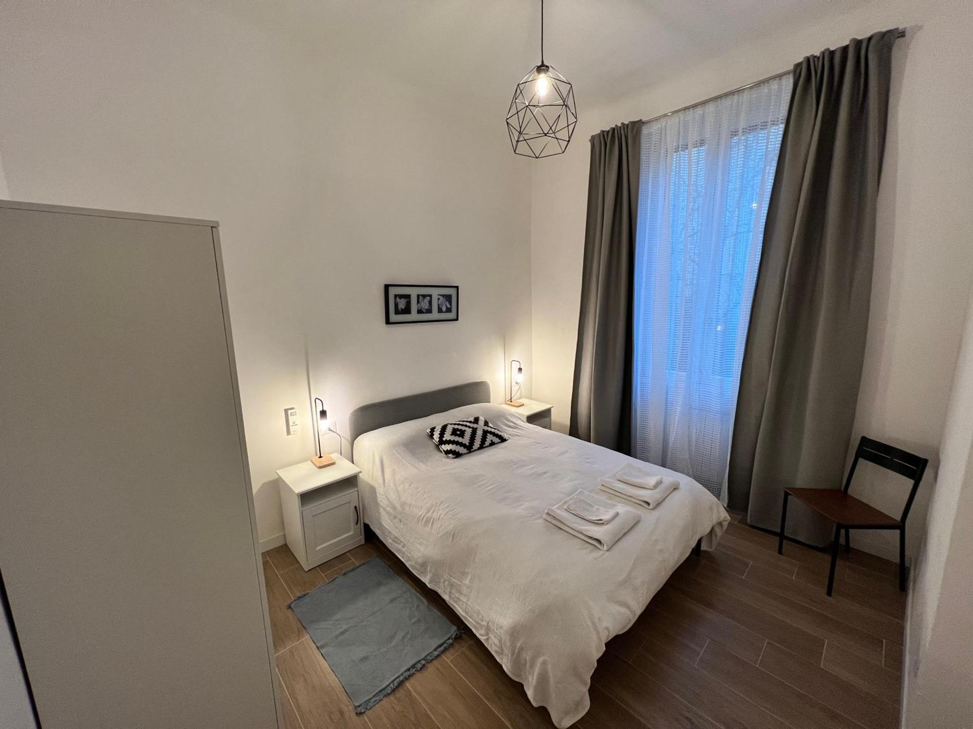 Spacious 3 Bedroom Apartment Milano Esterno foto